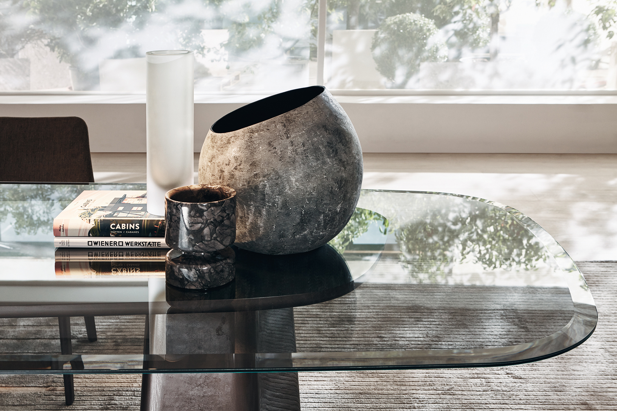 MAYFAIR TABLE